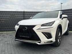 Weiß Gebraucht 2019 Lexus NX300h Sport Line SUV | 31.990 € (Fairer Preis)