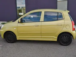 Gelb Gebraucht 2006 Kia Picanto EX Kleinwagen | 2.000 € (Guter Preis)