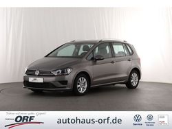 Grau Gebraucht 2015 VW Golf Sportsvan Comfortline Van / Kleinbus | 12.850 € (Teuer)