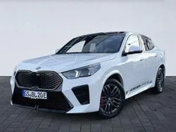 Weiß Gebraucht 2025 BMW iX2 Performance SUV | 48.890 € (Fairer Preis)
