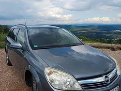 Gebraucht 2010 Opel Astra Innovation Kombi | 3.200 € (Superpreis)