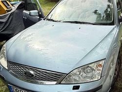 Blau Gebraucht 2006 Ford Mondeo Ghia Limousine | 1.800 € (Fairer Preis)