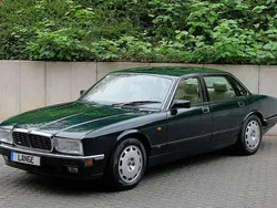 Alpine green pearl (metallic) Gebraucht 1994 Jaguar XJR R Limousine | 39.980 €