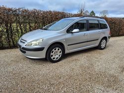 Silber Gebraucht 2003 Peugeot 307 Kombi | 2.450 € (Etwas zu teuer)