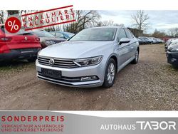 Reflexsilber Gebraucht 2017 VW Passat Comfortline Limousine | 9.785 € (Superpreis)
