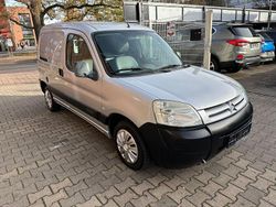 Grau Gebraucht 2003 Citroën Berlingo Van / Kleinbus | 3.990 € (Teuer)