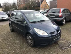 Blau Gebraucht 2004 Mitsubishi Colt Invite Limousine | 1.999 € (Fairer Preis)