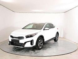 Deluxeweiß metallic Neu 2025 Kia XCeed SUV | 25.285 € (Guter Preis)