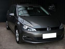 Grau Gebraucht 2015 VW Golf VII Comfortline Kombi | 11.990 € (Fairer Preis)