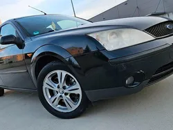 Schwarz Gebraucht 2002 Ford Mondeo Limousine | 1.500 € (Fairer Preis)