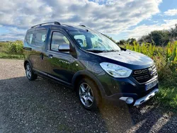Grau Gebraucht 2017 Dacia Dokker Stepway Van | 11.000 € (Etwas zu teuer)