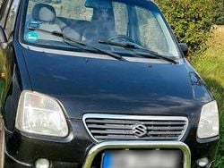 Schwarz Gebraucht 2003 Suzuki Wagon R+ Kombi | 2.900 €