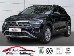 Deep black perleffekt Gebraucht 2025 VW T-Roc Style SUV | 29.397 € (Superpreis)