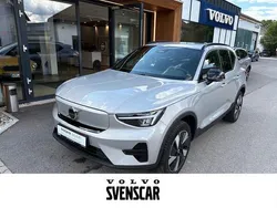 Silber Gebraucht 2023 Volvo XC40 Plus SUV | 43.980 €