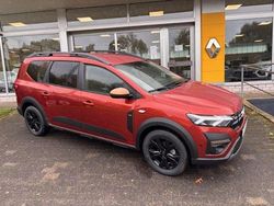 Terracottabraun metallic Neu 2025 Dacia Jogger Extreme Van / Kleinbus | 23.345 € (Fairer Preis)