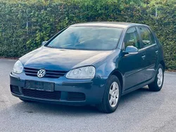 Grau Gebraucht 2005 VW Golf IV Comfortline Limousine | 3.999 € (Teuer)