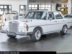Weiß Gebraucht 1971 Mercedes W108 SE Limousine | 129.000 €
