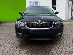 Gebraucht 2013 Skoda Octavia Elegance Limousine | 8.199 € (Guter Preis)