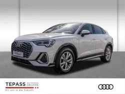 Ibisweiß Gebraucht 2022 Audi Q3 Sportback Ambiente SUV | 33.480 € (Fairer Preis)