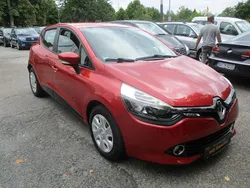 Rot Gebraucht 2013 Renault Clio IV Expression Kleinwagen | 4.950 € (Fairer Preis)