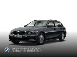 Grau Gebraucht 2022 BMW 320 Sport Line Kombi | 25.998 € (Superpreis)