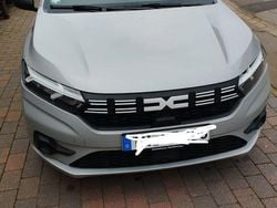 Silber Gebraucht 2023 Dacia Sandero Essentiel Kleinwagen | 11.790 € (Superpreis)