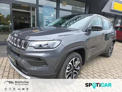 Grigio moda (graphite grey metallic) Neu 2025 Jeep Compass Altitude SUV | 39.990 € (Teuer)