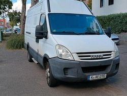 Weiß Gebraucht 2009 Iveco Daily | 6.290 €