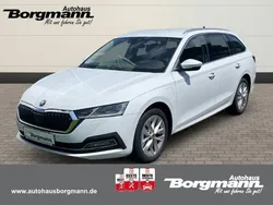 Weiss Gebraucht 2022 Skoda Octavia Style Kombi | 27.980 € (Etwas zu teuer)