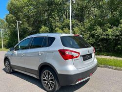 Silber Gebraucht 2015 Suzuki SX4 S-Cross Comfort SUV | 10.500 € (Etwas zu teuer)