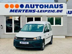 Weiß Gebraucht 2018 VW Caddy Sound Van / Kleinbus | 12.890 € (Fairer Preis)