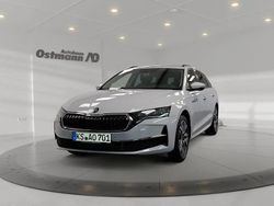 Weiß Gebraucht 2025 Skoda Octavia Selection Kombi | 36.789 € (Fairer Preis)