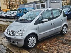 Silber Gebraucht 2004 Mercedes A160 Elegance Van / Kleinbus | 1.690 € (Guter Preis)