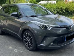 Grau Gebraucht 2018 Toyota C-HR Team SUV | 15.200 € (Fairer Preis)
