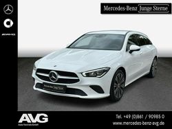 Weiß Gebraucht 2020 Mercedes CLA200 Shooting Brake Progressive Kombi | 24.800 € (Fairer Preis)