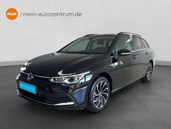Mythos black Gebraucht 2024 VW Golf VIII Style Kombi | 29.920 € (Fairer Preis)