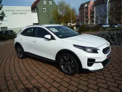 Weiß Gebraucht 2021 Kia XCeed Exclusive SUV | 24.950 € (Teuer)