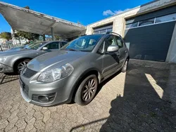 Grau Gebraucht 2012 Suzuki SX4 SUV | 5.980 € (Fairer Preis)