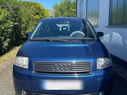 Blau Gebraucht 2004 Audi A2 Kleinwagen | 3.250 €