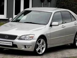 Silber Gebraucht 1999 Lexus IS200 Sport Line Limousine | 9.990 € (Teuer)