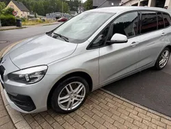Grau Gebraucht 2019 BMW 218 Kombi | 12.999 € (Superpreis)