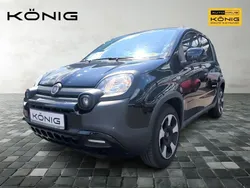 Schwarz Gebraucht 2023 Fiat Panda Cross Cross Kleinwagen | 12.999 € (Fairer Preis)