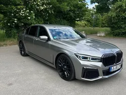 Grau Gebraucht 2021 BMW 730 M Sport Limousine | 58.500 € (Teuer)