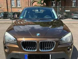Braun Gebraucht 2011 BMW X1 SUV | 7.600 € (Superpreis)
