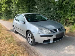 Silber Gebraucht 2006 VW Golf V Limousine | 1.500 € (Guter Preis)