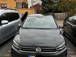 Grau Gebraucht 2018 VW Golf Sportsvan Comfortline Van / Kleinbus | 9.900 € (Superpreis)