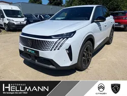 Weiß Gebraucht 2024 Peugeot 3008 Allure SUV | 29.740 € (Fairer Preis)