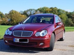 Rot Gebraucht 2005 Mercedes C180 Elegance Limousine | 6.250 € (Etwas zu teuer)