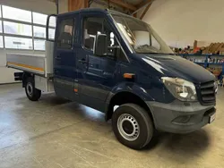 Blau Gebraucht 2015 Mercedes Sprinter Van | 27.890 € (Teuer)