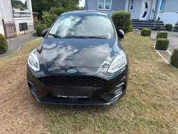 Schwarz Gebraucht 2018 Ford Fiesta Kleinwagen | 8.500 € (Superpreis)